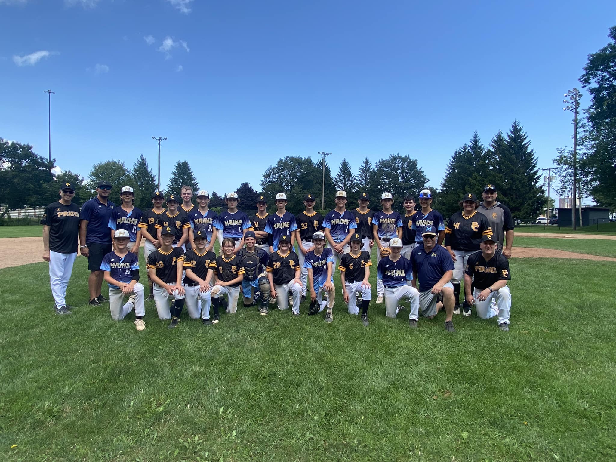 15UAA Pirates visit Maine Lightning
